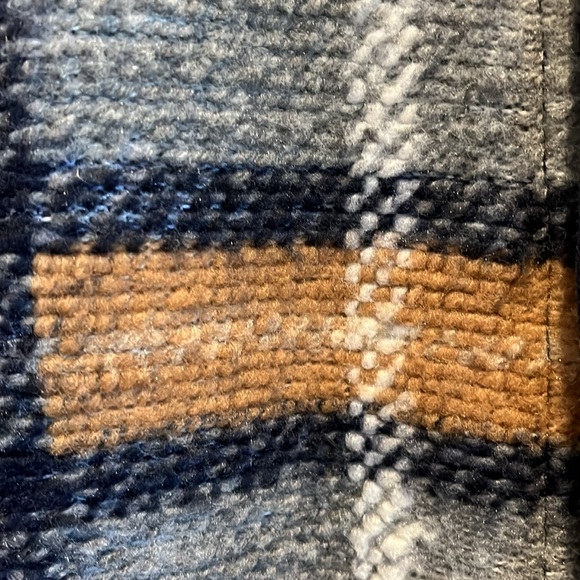 Ultra soft Zara XL Plaid Flannel Overshirt Comfort Fit - Picture 5 of 6